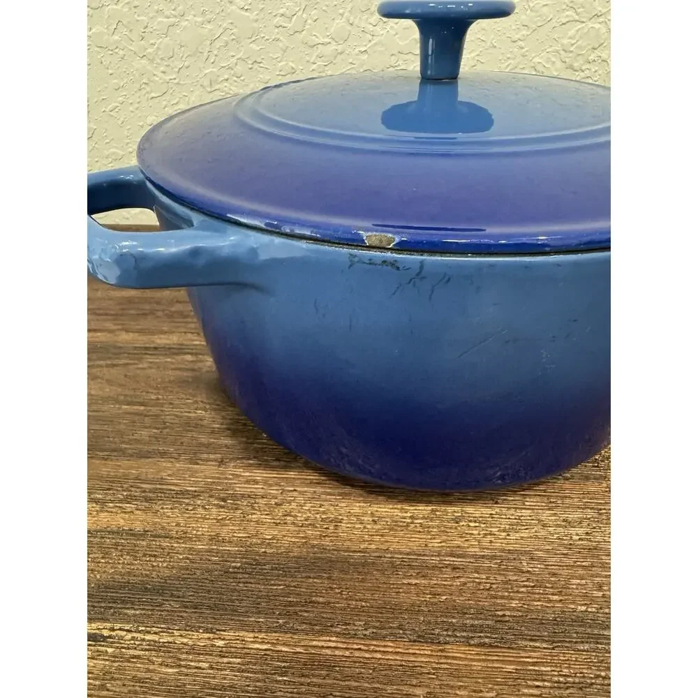 Cuisinart CI650-25BG 5 Qt Enameled Cast Iron Dutch Oven Provençal Blue Lid